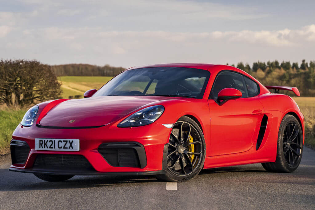 Porsche 718 Cayman GT4 PDK